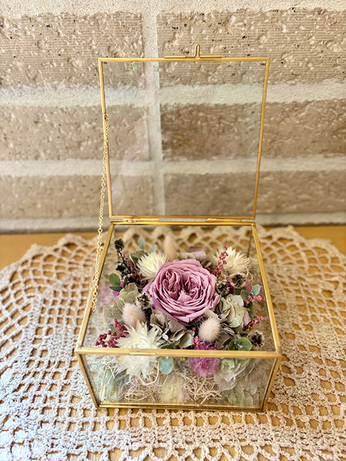 「*お好きな花材で作れる*プリザーブドガラスBOXアレンジ」